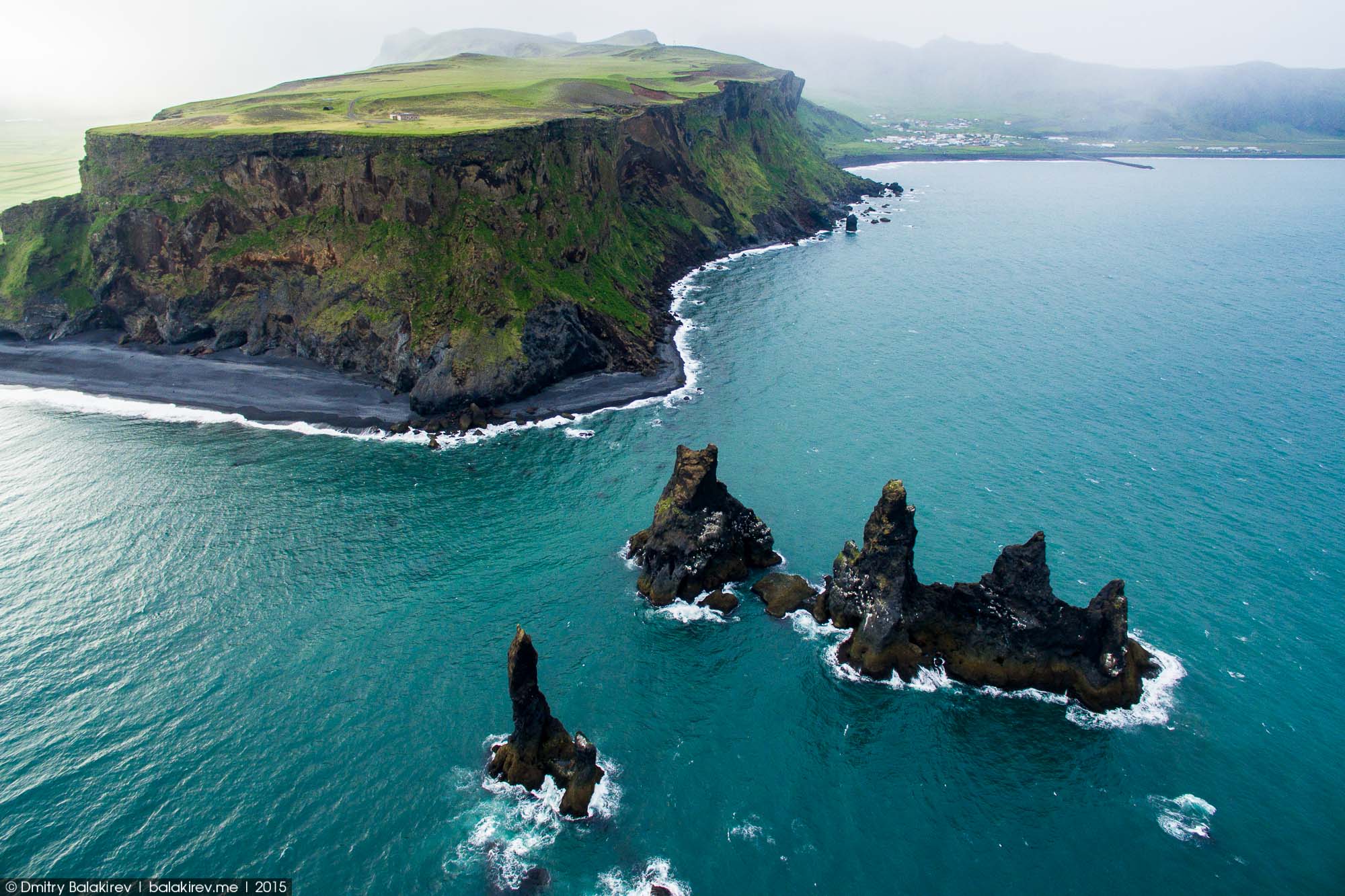 Reynisdrangar,Vik